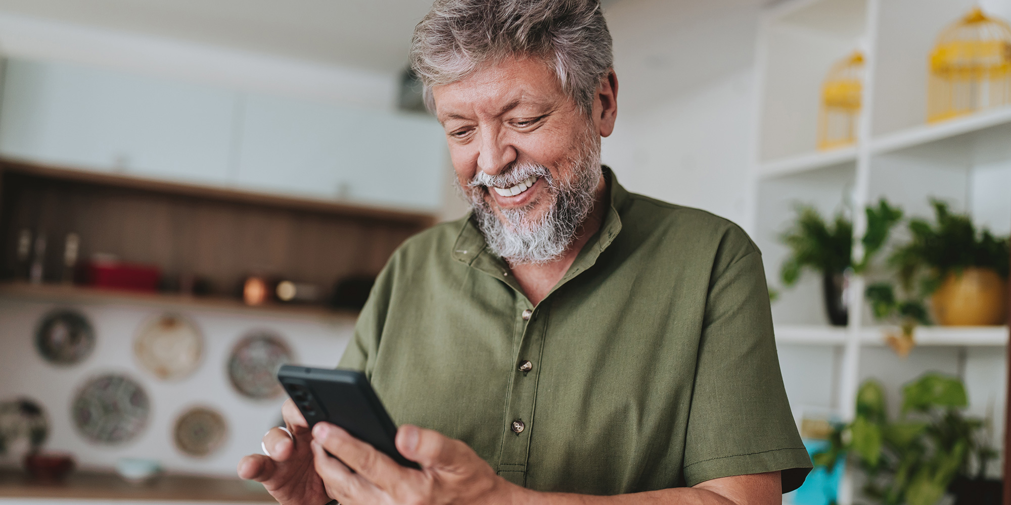 Don't buy an ultra-premium phone